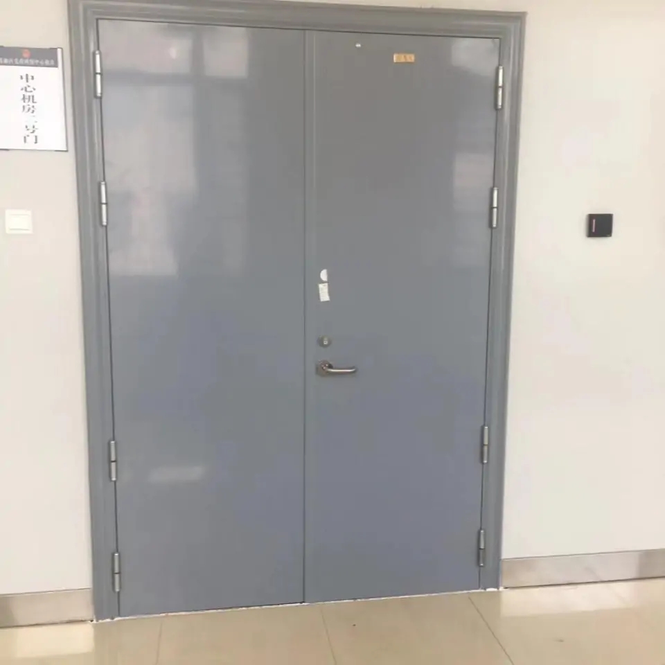 鋼質防火門